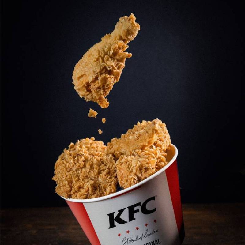 KFC - KENTUCKY FRIED CHICKEN